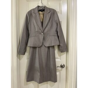 signature by larry levine women 2- piece dress suits size 10